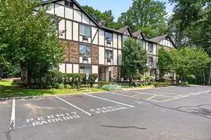 1510 Faulkner Ct, Mahwah, NJ 07430 - Photo 19