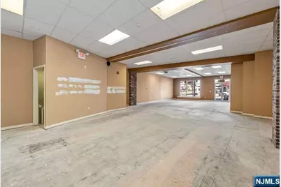 356 Bloomfield Avenue, Caldwell, NJ 07006 - Photo 9