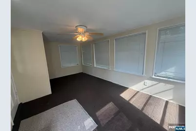 70 Glen Avenue 1 #1, Midland Park, NJ 07432 - Photo 5