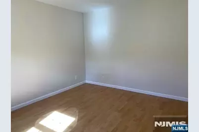 68 Cottage Place 2 #2, East Rutherford, NJ 07073 - Photo 5