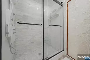 1225 River Road 7D, Edgewater, NJ 07020 - Photo 31