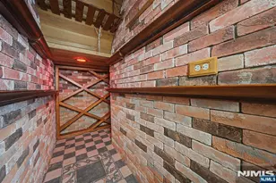 1225 River Road 7D, Edgewater, NJ 07020 - Photo 49