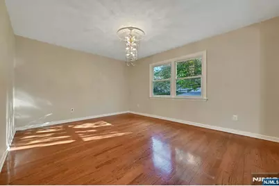 139 Middlesex Avenue, Englewood Cliffs, NJ 07632 - Photo 13