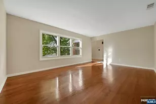 139 Middlesex Ave, Englewood Cliffs, NJ 07632 - Photo 11