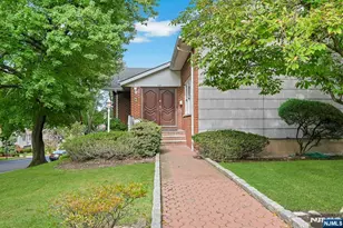 139 Middlesex Ave, Englewood Cliffs, NJ 07632 - Photo 1