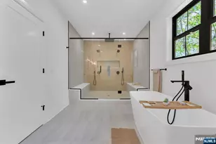32 Townsend Dr, Madison, NJ 07932 - Photo 13