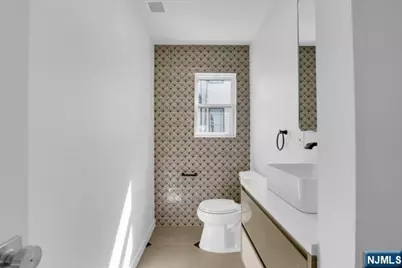 413 Paulison Avenue 5 #5, Passaic, NJ 07055 - Photo 21