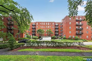 2330 Linwood Ave 1C, Fort Lee, NJ 07024 - Photo 1