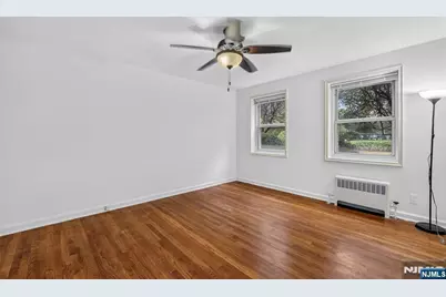 2330 Linwood Avenue 1C #1C, Fort Lee, NJ 07024 - Photo 13