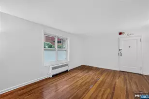 2330 Linwood Ave 1C, Fort Lee, NJ 07024 - Photo 3