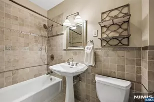 232 Montgomery Street 3, Jersey City, NJ 07302 - Photo 25