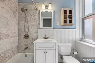 232 Montgomery Street 3, Jersey City, NJ 07302 - Photo 19