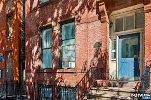 232 Montgomery Street 3, Jersey City, NJ 07302 - Photo 29