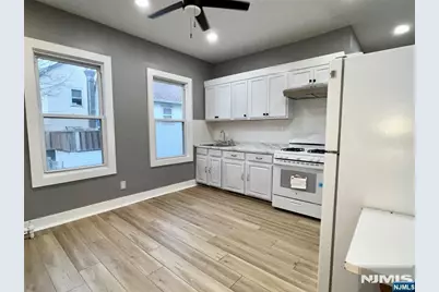 317 N 8th Street, Prospect Park, NJ 07508 - Photo 5