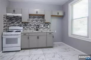315 Pearsall Ave, Jersey City, NJ 07305 - Photo 5
