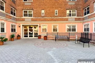 70 Munn Ave 1008, East Orange, NJ 07018 - Photo 3