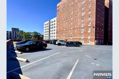70 Munn Avenue 1008 #1008, East Orange, NJ 07018 - Photo 5