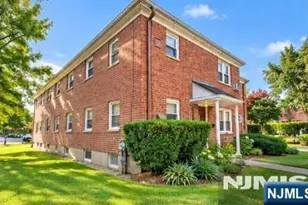 749 Broad Ave A, Ridgefield, NJ 07657 - Photo 13