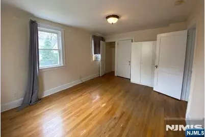 983 Grace Terrace, Teaneck Township, NJ 07666 - Photo 13