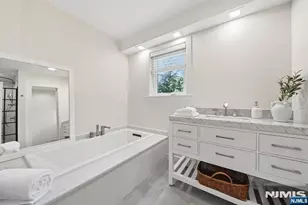 40 Dean Dr, Tenafly, NJ 07670 - Photo 23