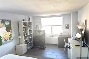 2200 Central Road 8S, Fort Lee, NJ 07024 - Photo 11