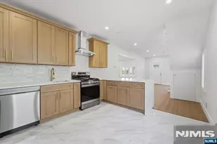 95 Rutherford Pl, North Arlington, NJ 07031 - Photo 3
