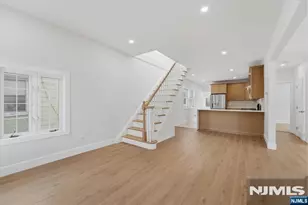 95 Rutherford Pl, North Arlington, NJ 07031 - Photo 13