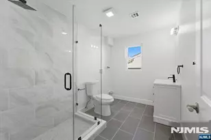 95 Rutherford Pl, North Arlington, NJ 07031 - Photo 25