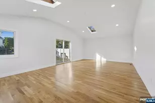95 Rutherford Pl, North Arlington, NJ 07031 - Photo 9