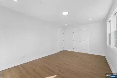 95 Rutherford Place, North Arlington, NJ 07031 - Photo 29