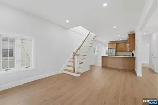 95 Rutherford Pl, North Arlington, NJ 07031 - Photo 13