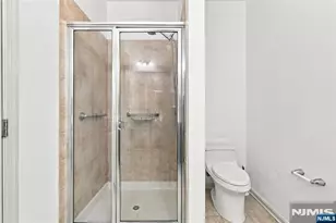 305 Waterview Ct, Hanover Township, NJ 07927 - Photo 23