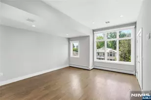 227 McElroy Ave, Fort Lee, NJ 07024 - Photo 21