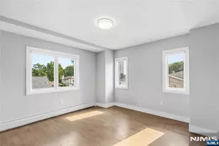 227 McElroy Ave, Fort Lee, NJ 07024 - Photo 15