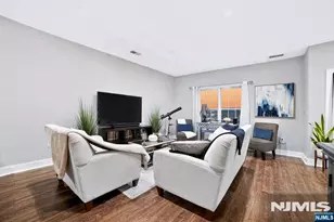 2408 Windsor Park Ct, Englewood, NJ 07631 - Photo 3