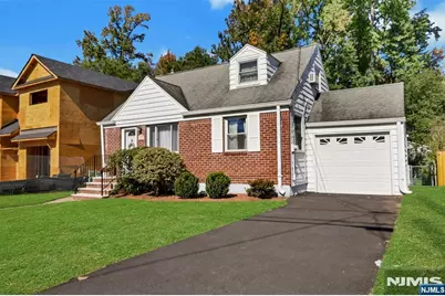 107 Dudley Drive, Bergenfield, NJ 07621 - Photo 1
