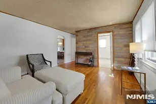35 Grant St, East Rutherford, NJ 07073 - Photo 5