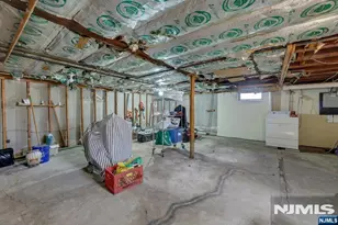 35 Grant St, East Rutherford, NJ 07073 - Photo 25
