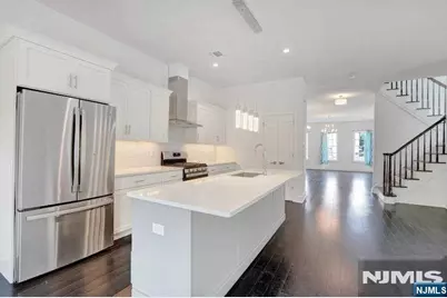 1008 Opus Way, Montvale, NJ 07645 - Photo 15