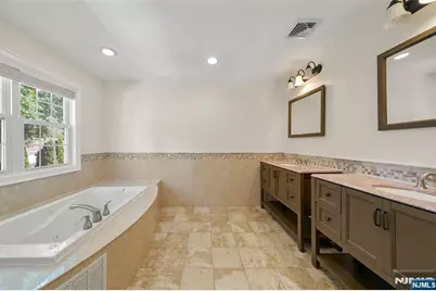 216 S Washington, Northvale, NJ 07647 - Photo 19