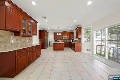 216 S Washington, Northvale, NJ 07647 - Photo 9