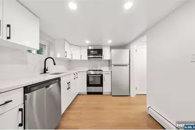46 Chamberlain Avenue, Little Ferry, NJ 07643 - Photo 25