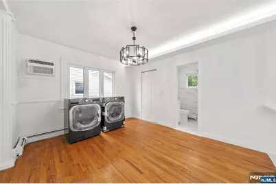 46 Chamberlain Avenue, Little Ferry, NJ 07643 - Photo 7