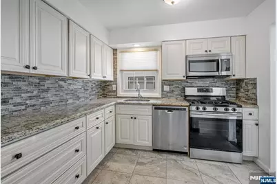 858 Barbara Drive, Teaneck Township, NJ 07666 - Photo 9