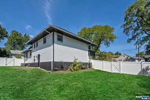 858 Barbara Dr, Teaneck Township, NJ 07666 - Photo 31