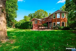 152 Sussex Rd, Washington Township, NJ 07676 - Photo 25