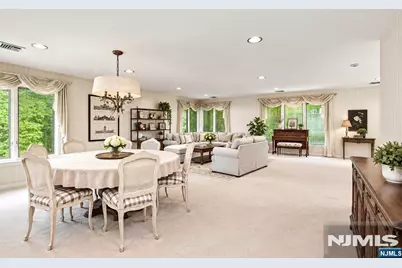 152 Sussex Road, Washington Township, NJ 07676 - Photo 15