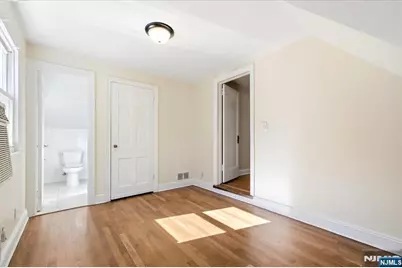 694 Northumberland Road, Teaneck Township, NJ 07666 - Photo 17
