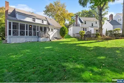 694 Northumberland Road, Teaneck Township, NJ 07666 - Photo 29