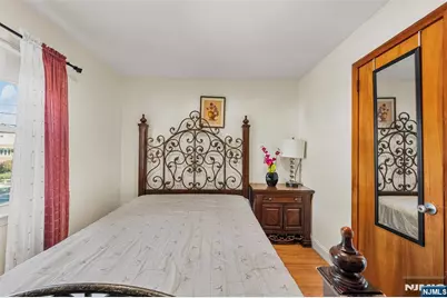 25 Sievers Lane, South Hackensack Township, NJ 07606 - Photo 17